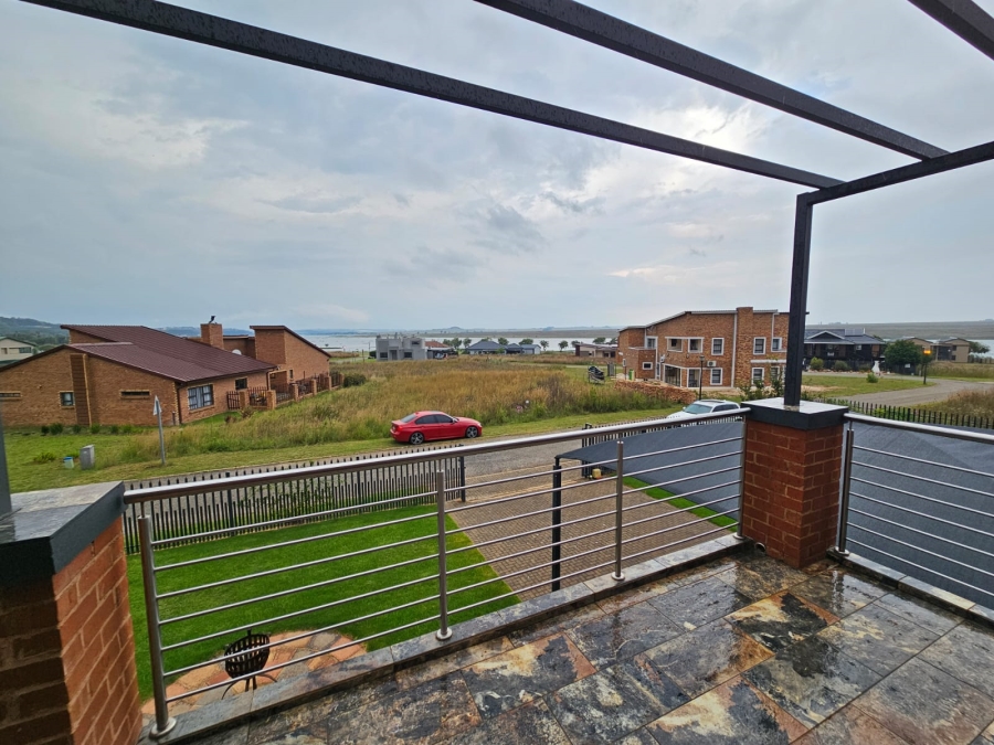 To Let 4 Bedroom Property for Rent in Summer Place Estate Gauteng