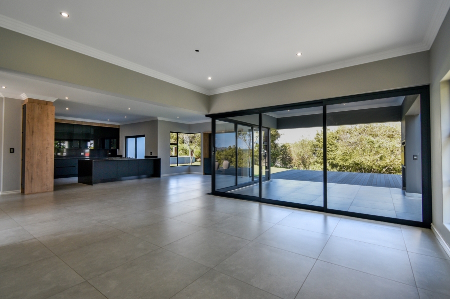 4 Bedroom Property for Sale in Waterlake Farm Lifestyle Estate Gauteng