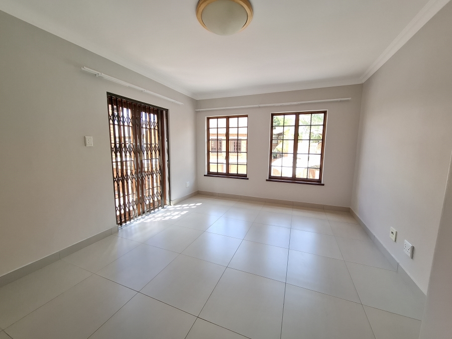 1 Bedroom Property for Sale in Equestria Gauteng