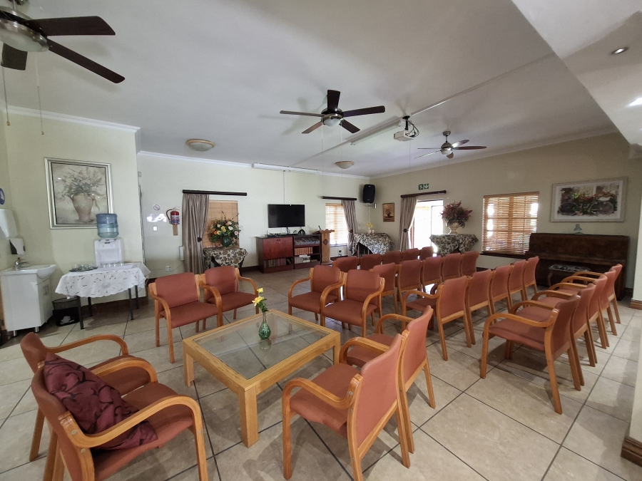 1 Bedroom Property for Sale in Equestria Gauteng