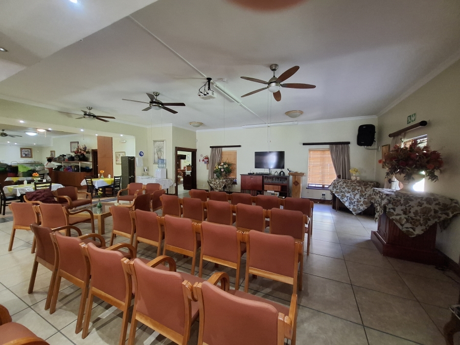 1 Bedroom Property for Sale in Equestria Gauteng