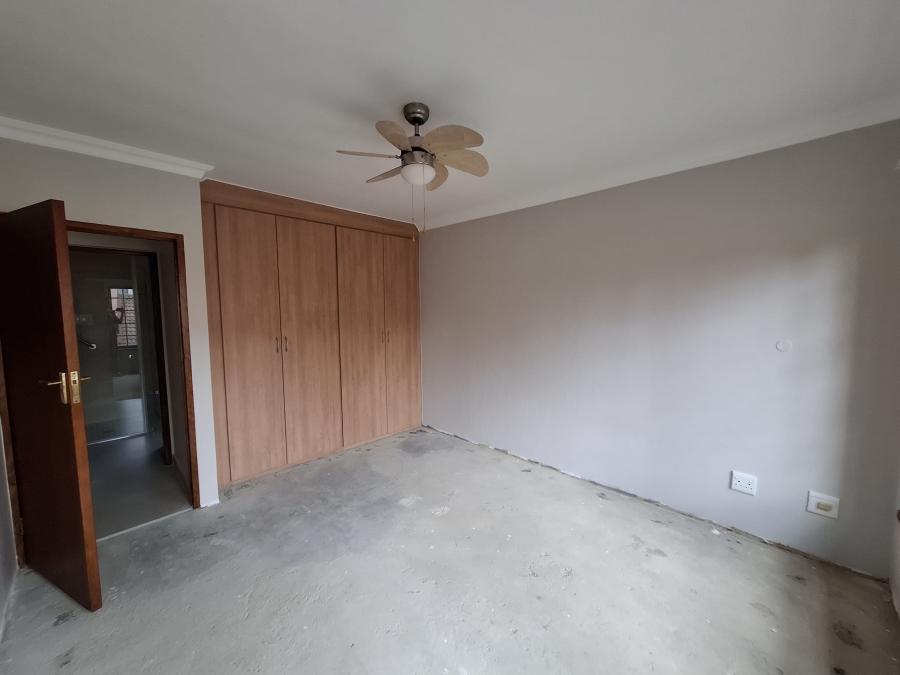 1 Bedroom Property for Sale in Equestria Gauteng