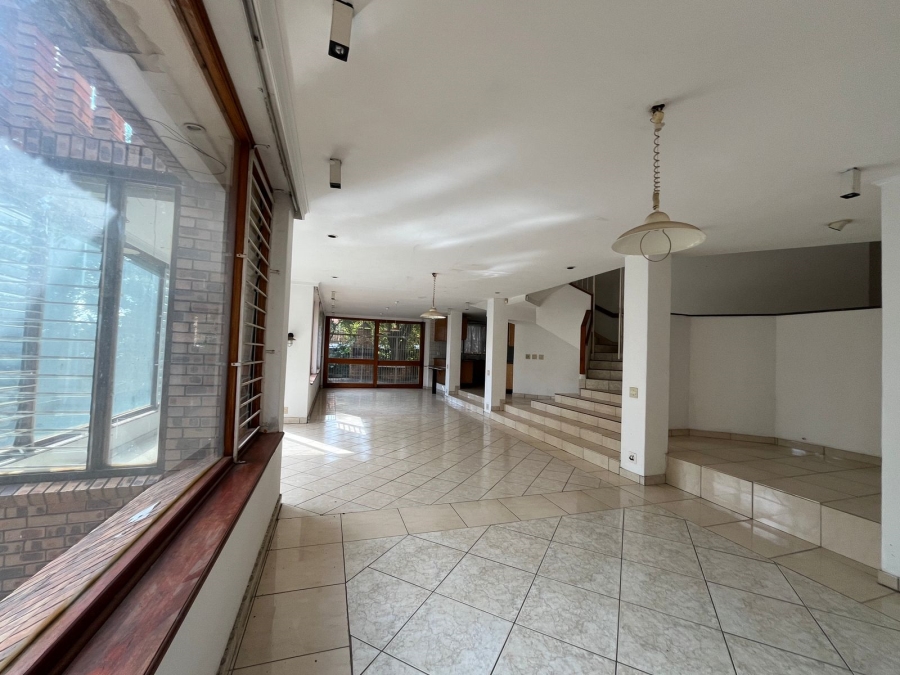 5 Bedroom Property for Sale in Silverton Gauteng