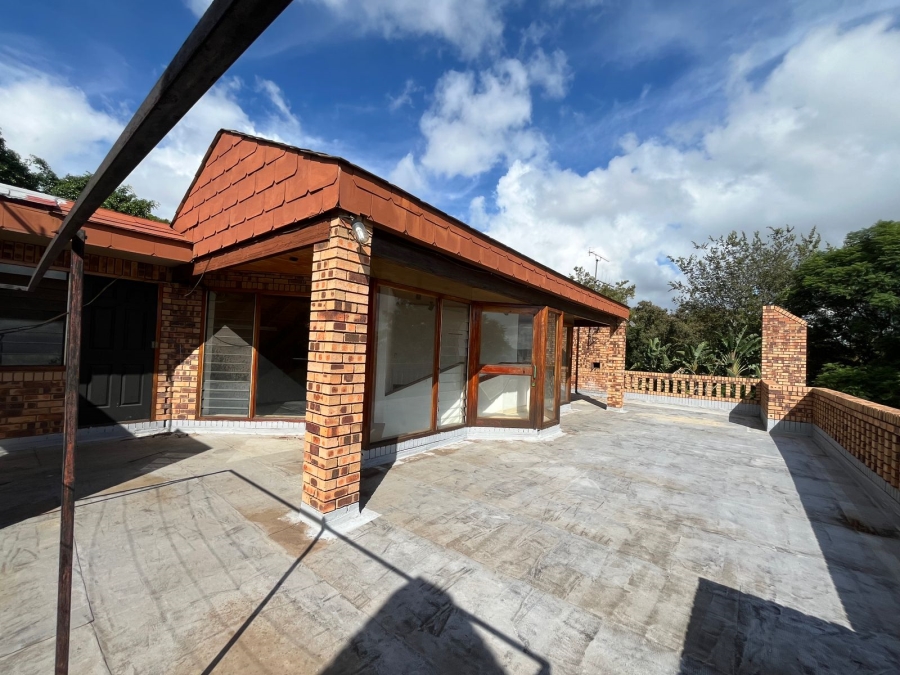 5 Bedroom Property for Sale in Silverton Gauteng