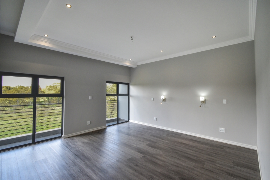 4 Bedroom Property for Sale in Waterlake Farm Lifestyle Estate Gauteng