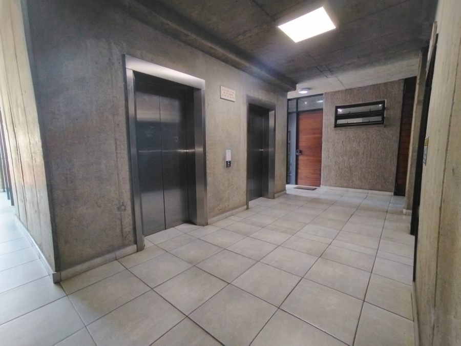 2 Bedroom Property for Sale in Brooklyn Gauteng
