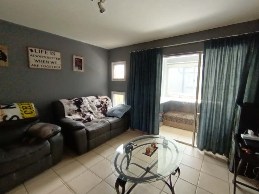 3 Bedroom Property for Sale in Verwoerdpark Gauteng