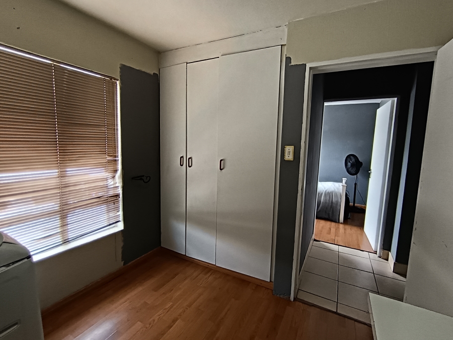 3 Bedroom Property for Sale in Verwoerdpark Gauteng