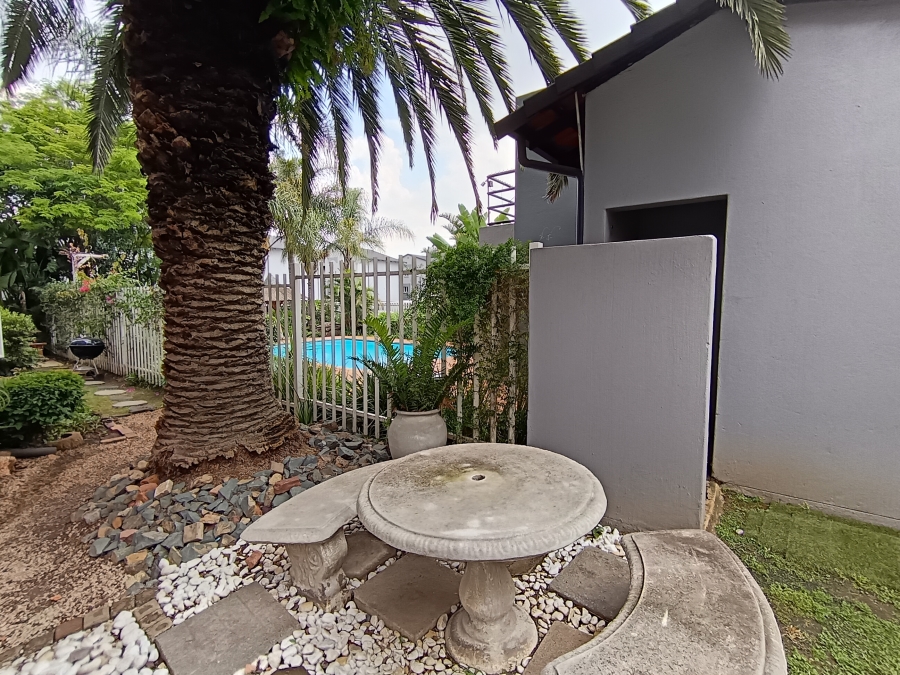 3 Bedroom Property for Sale in Verwoerdpark Gauteng