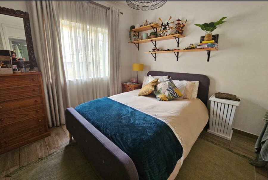 3 Bedroom Property for Sale in Linmeyer Gauteng