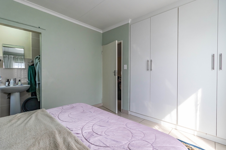 3 Bedroom Property for Sale in Parkrand Gauteng