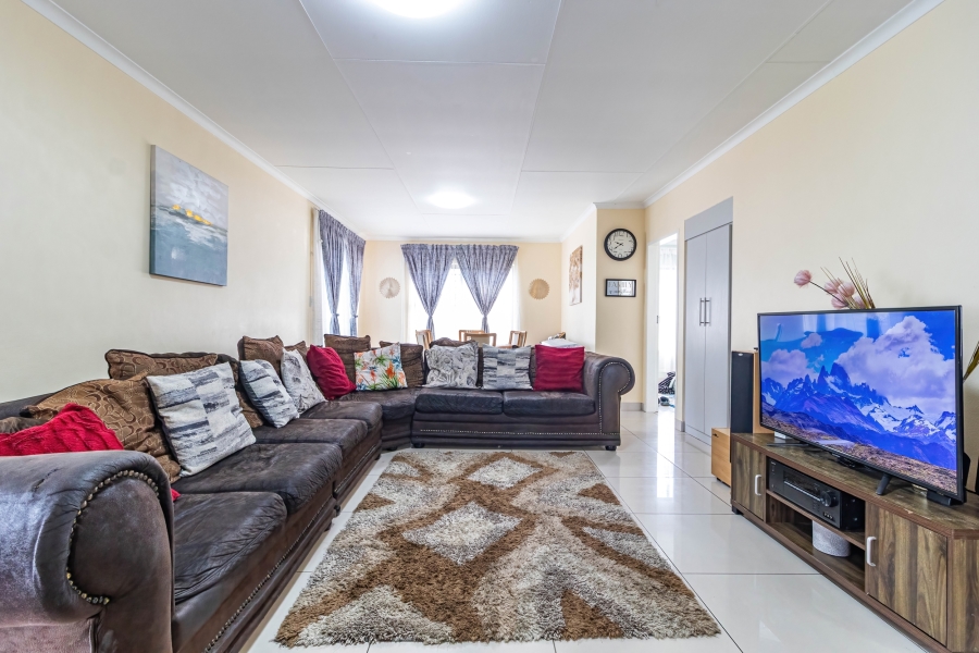 3 Bedroom Property for Sale in Parkrand Gauteng