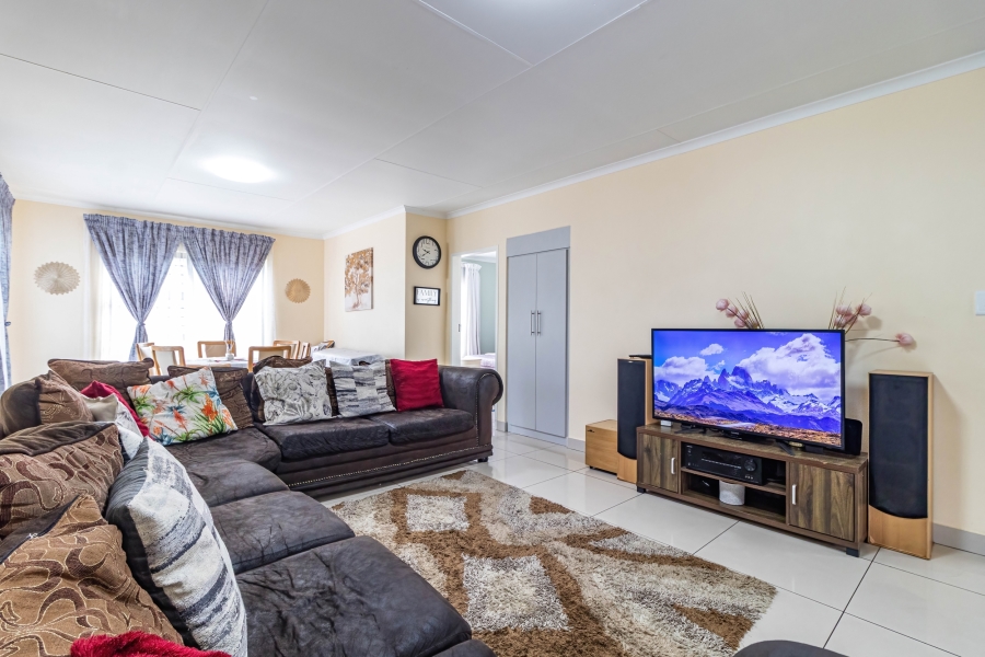 3 Bedroom Property for Sale in Parkrand Gauteng