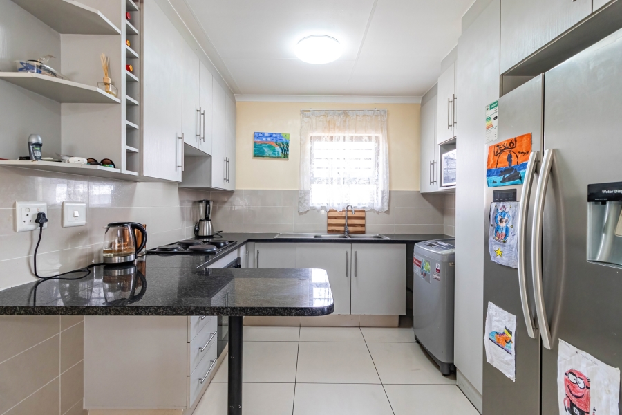 3 Bedroom Property for Sale in Parkrand Gauteng
