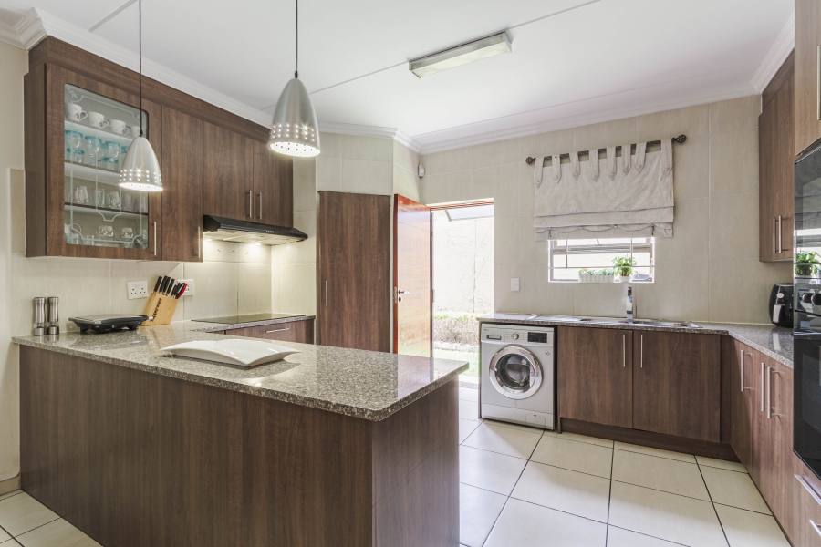 3 Bedroom Property for Sale in Equestria Gauteng