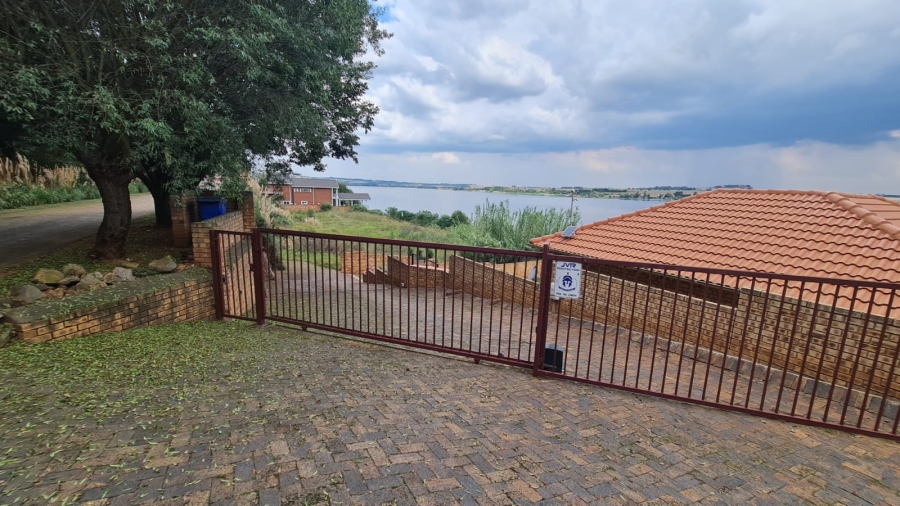 0 Bedroom Property for Sale in Kungwini Country Estate Gauteng