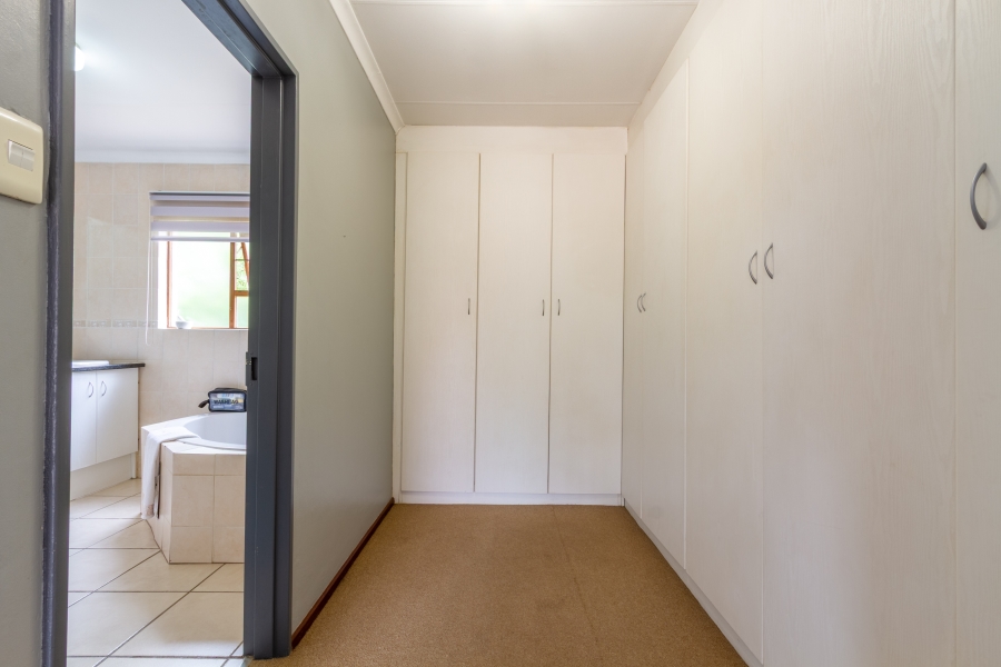 3 Bedroom Property for Sale in Willow Acres Gauteng