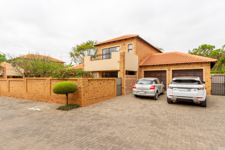 3 Bedroom Property for Sale in Willow Acres Gauteng