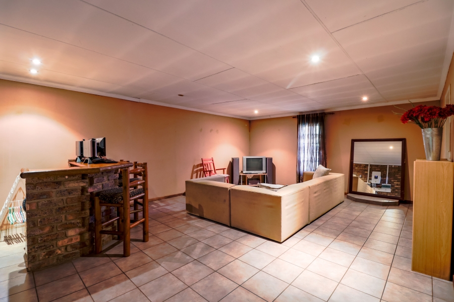 3 Bedroom Property for Sale in Wierda Park Gauteng