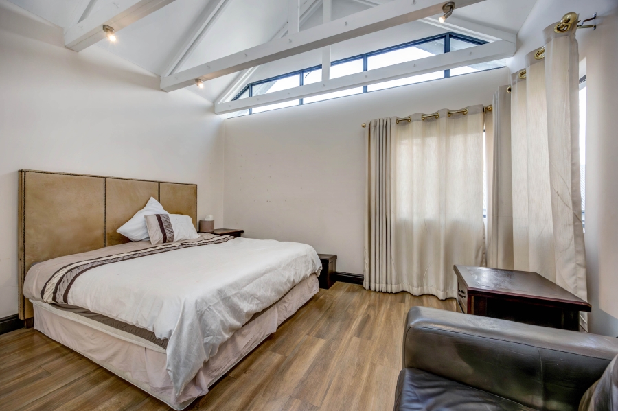 4 Bedroom Property for Sale in Broadacres Gauteng