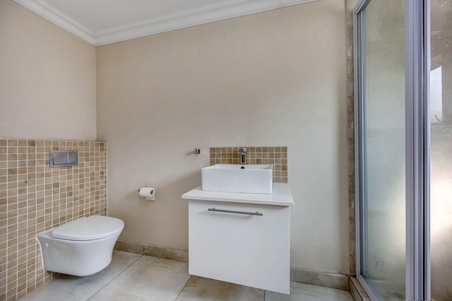 4 Bedroom Property for Sale in Broadacres Gauteng