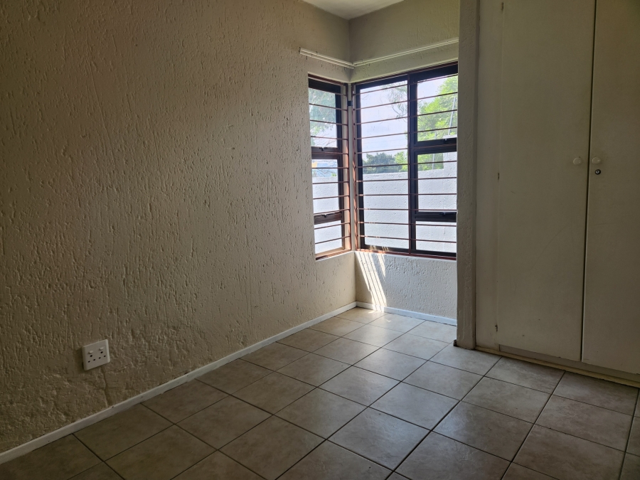 1 Bedroom Property for Sale in Bruma Gauteng