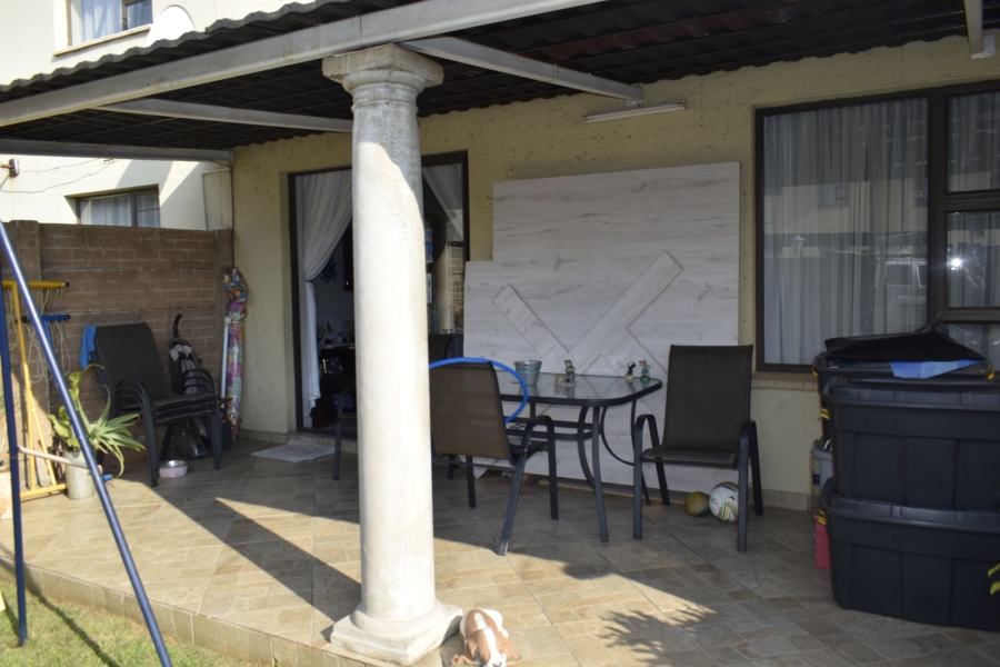 2 Bedroom Property for Sale in Parkrand Gauteng