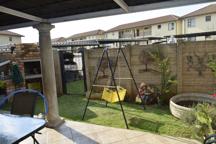 2 Bedroom Property for Sale in Parkrand Gauteng