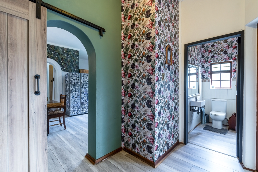 4 Bedroom Property for Sale in Die Wilgers Gauteng