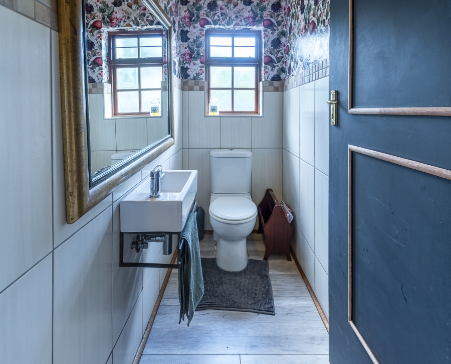 4 Bedroom Property for Sale in Die Wilgers Gauteng