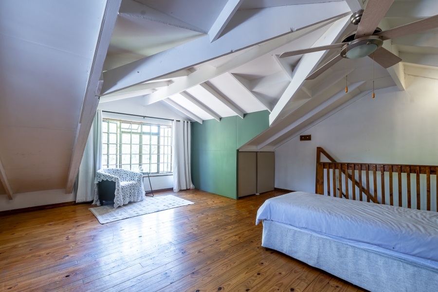 4 Bedroom Property for Sale in Die Wilgers Gauteng