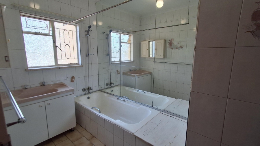 To Let 3 Bedroom Property for Rent in Heidelberg Gauteng