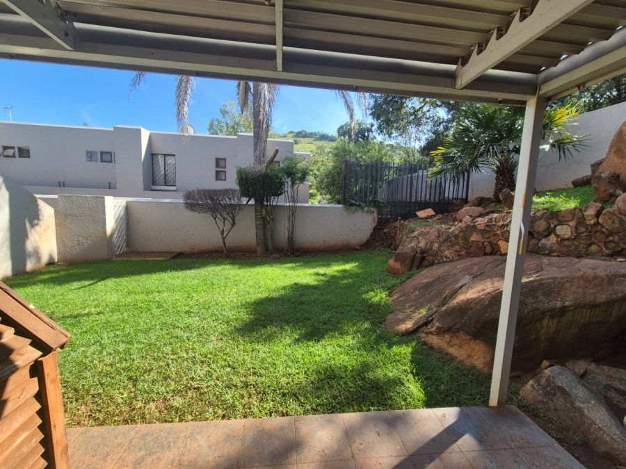 2 Bedroom Property for Sale in Bassonia Gauteng