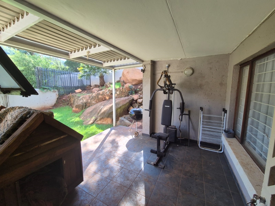 2 Bedroom Property for Sale in Bassonia Gauteng