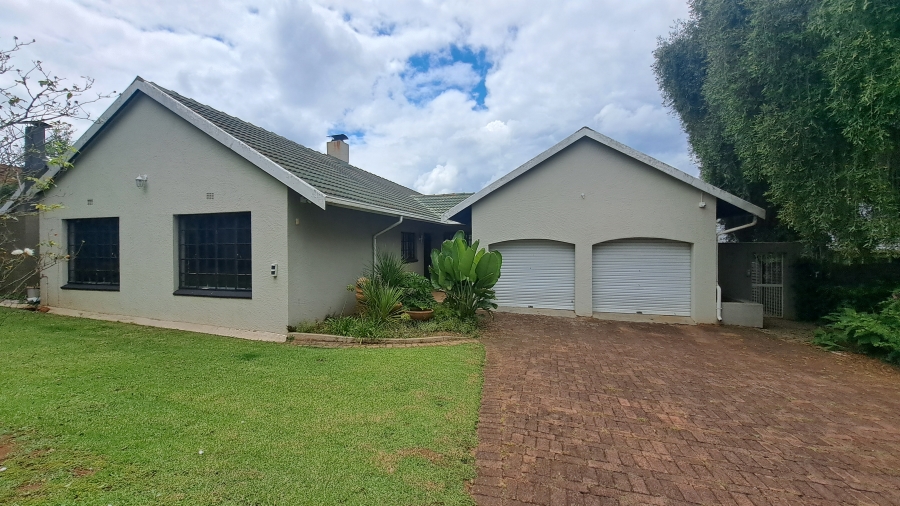 To Let 3 Bedroom Property for Rent in Randpark Ridge Gauteng
