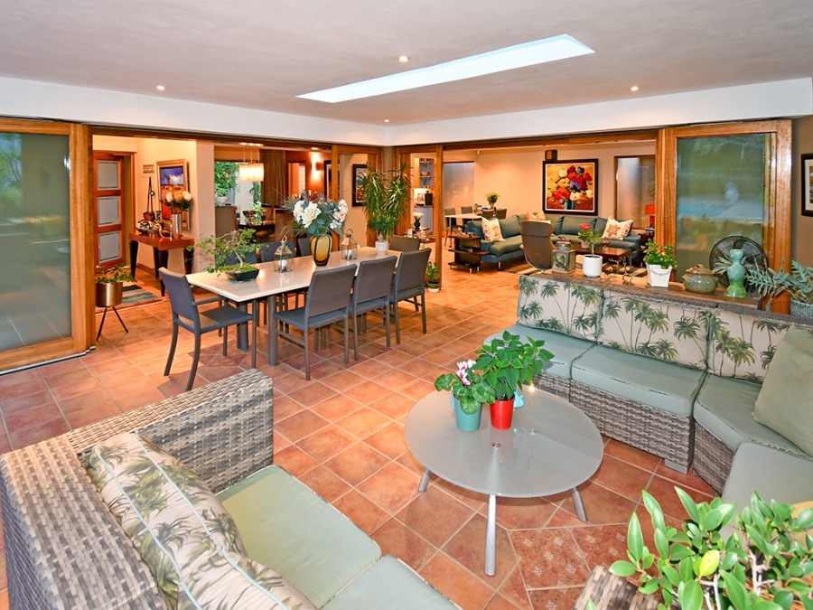 4 Bedroom Property for Sale in Sandhurst Gauteng