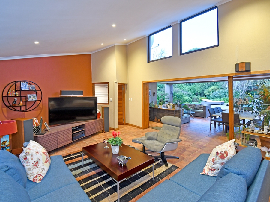 4 Bedroom Property for Sale in Sandhurst Gauteng