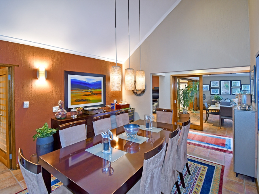 4 Bedroom Property for Sale in Sandhurst Gauteng