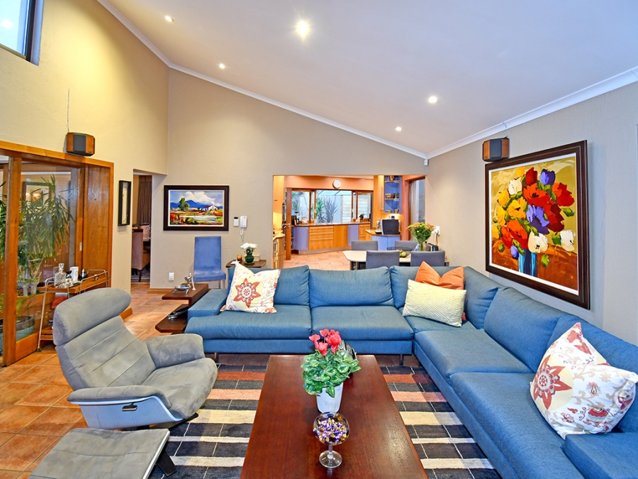 4 Bedroom Property for Sale in Sandhurst Gauteng