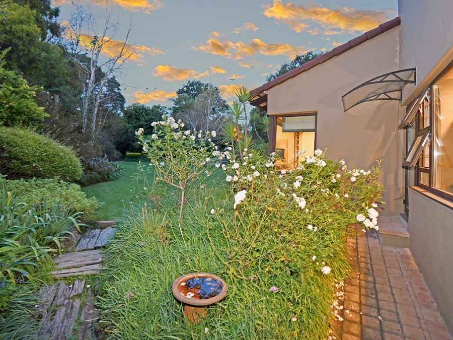 4 Bedroom Property for Sale in Sandhurst Gauteng