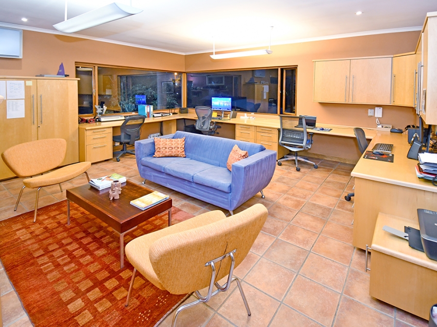 4 Bedroom Property for Sale in Sandhurst Gauteng