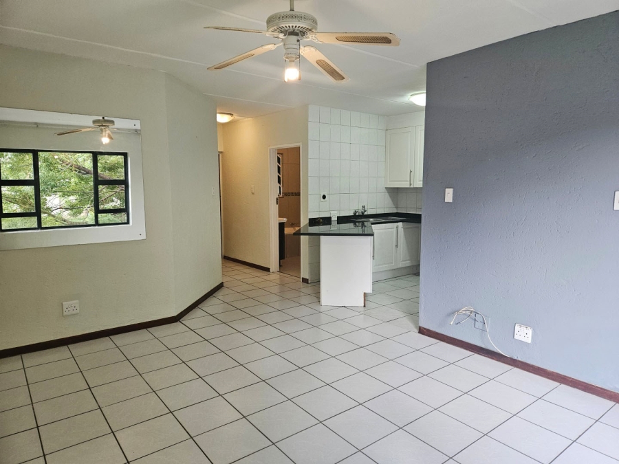 To Let 1 Bedroom Property for Rent in Eltonhill Gauteng