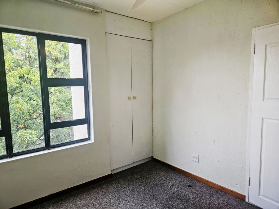 To Let 1 Bedroom Property for Rent in Eltonhill Gauteng