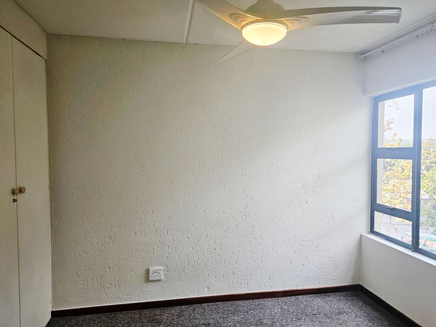 To Let 1 Bedroom Property for Rent in Eltonhill Gauteng