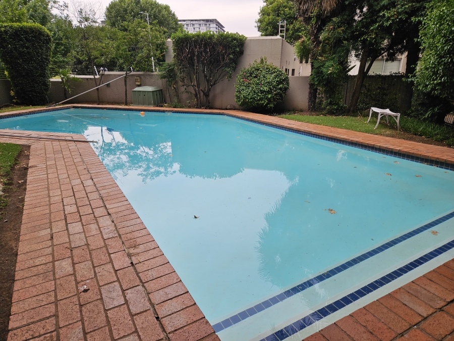 To Let 1 Bedroom Property for Rent in Eltonhill Gauteng