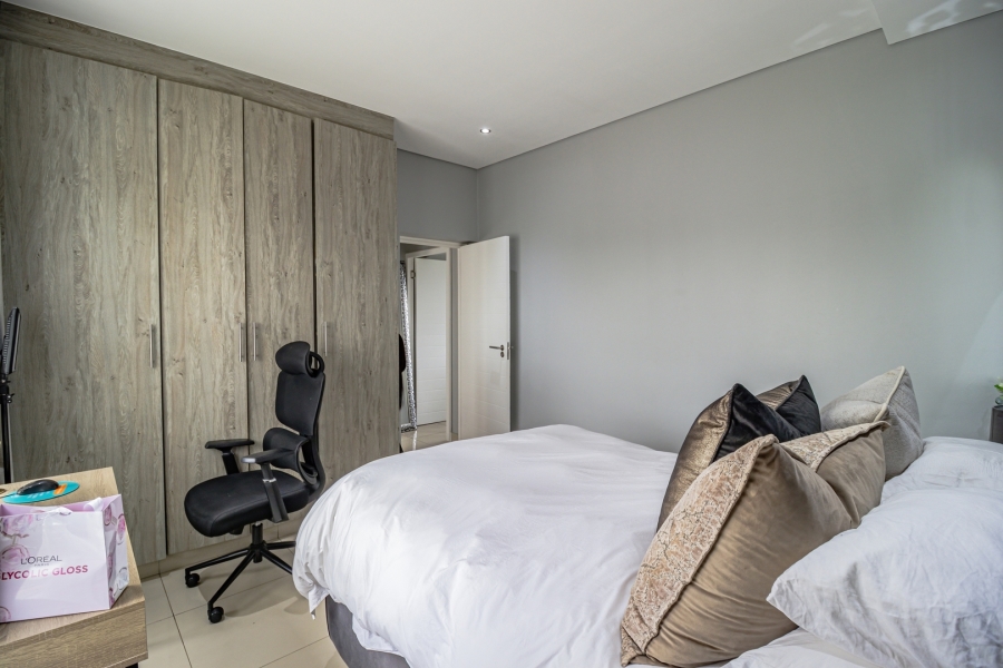 1 Bedroom Property for Sale in Broadacres Gauteng