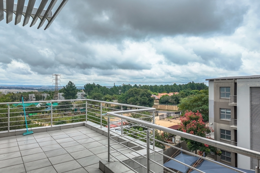 1 Bedroom Property for Sale in Broadacres Gauteng