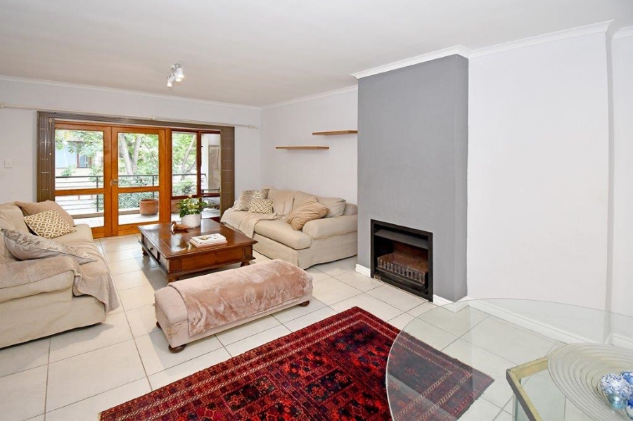 2 Bedroom Property for Sale in Atholl Gauteng