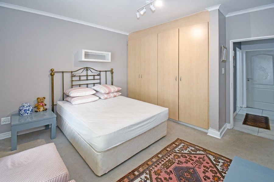 2 Bedroom Property for Sale in Atholl Gauteng