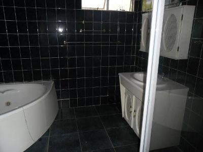 To Let 3 Bedroom Property for Rent in Kensington Gauteng